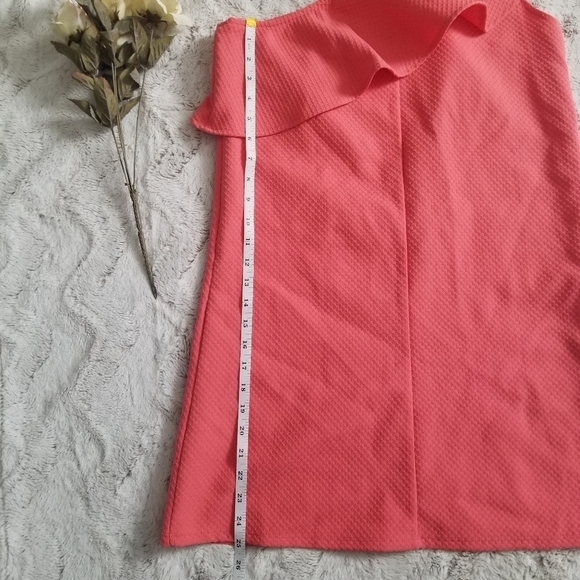 ✨️CL Cupcakes And Cashmere Coral Pink Asymmetrical New - Picture 9 of 11